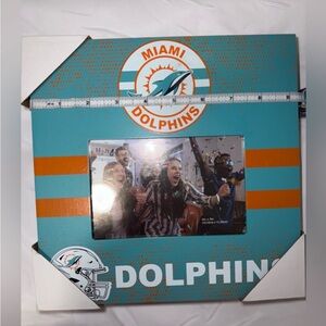 NWT Miami dolphins picture wood frame
